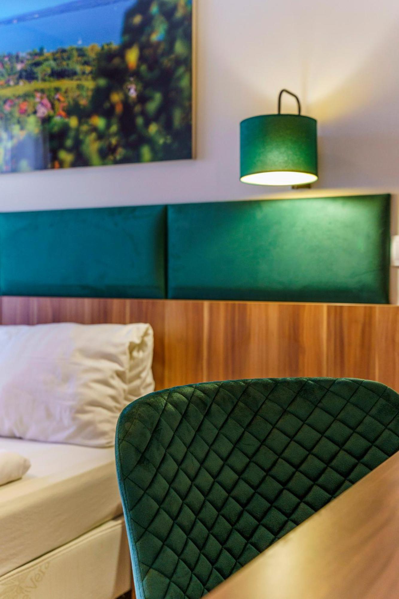 Balaton Colors Beach Hotel Siofok Luaran gambar