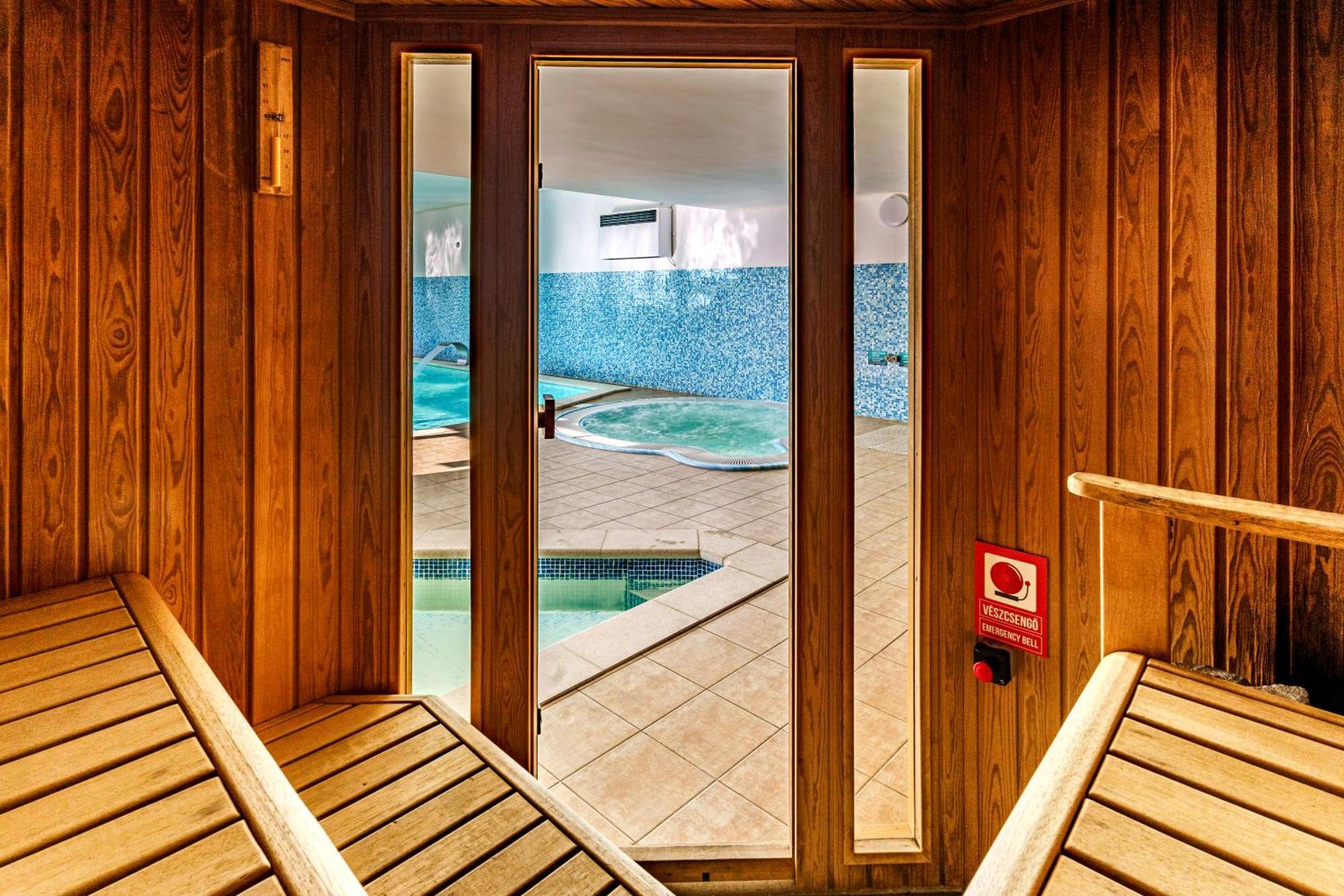 Balaton Colors Beach Hotel Siofok Luaran gambar
