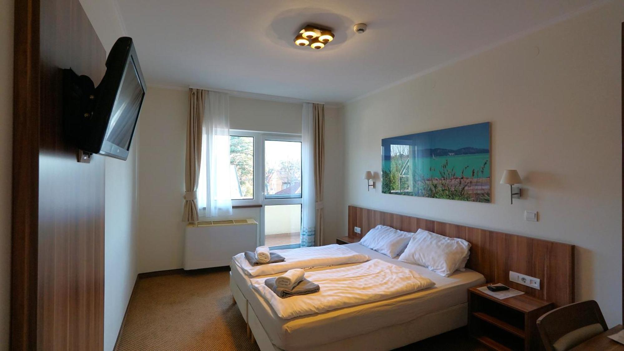 Balaton Colors Beach Hotel Siofok Luaran gambar