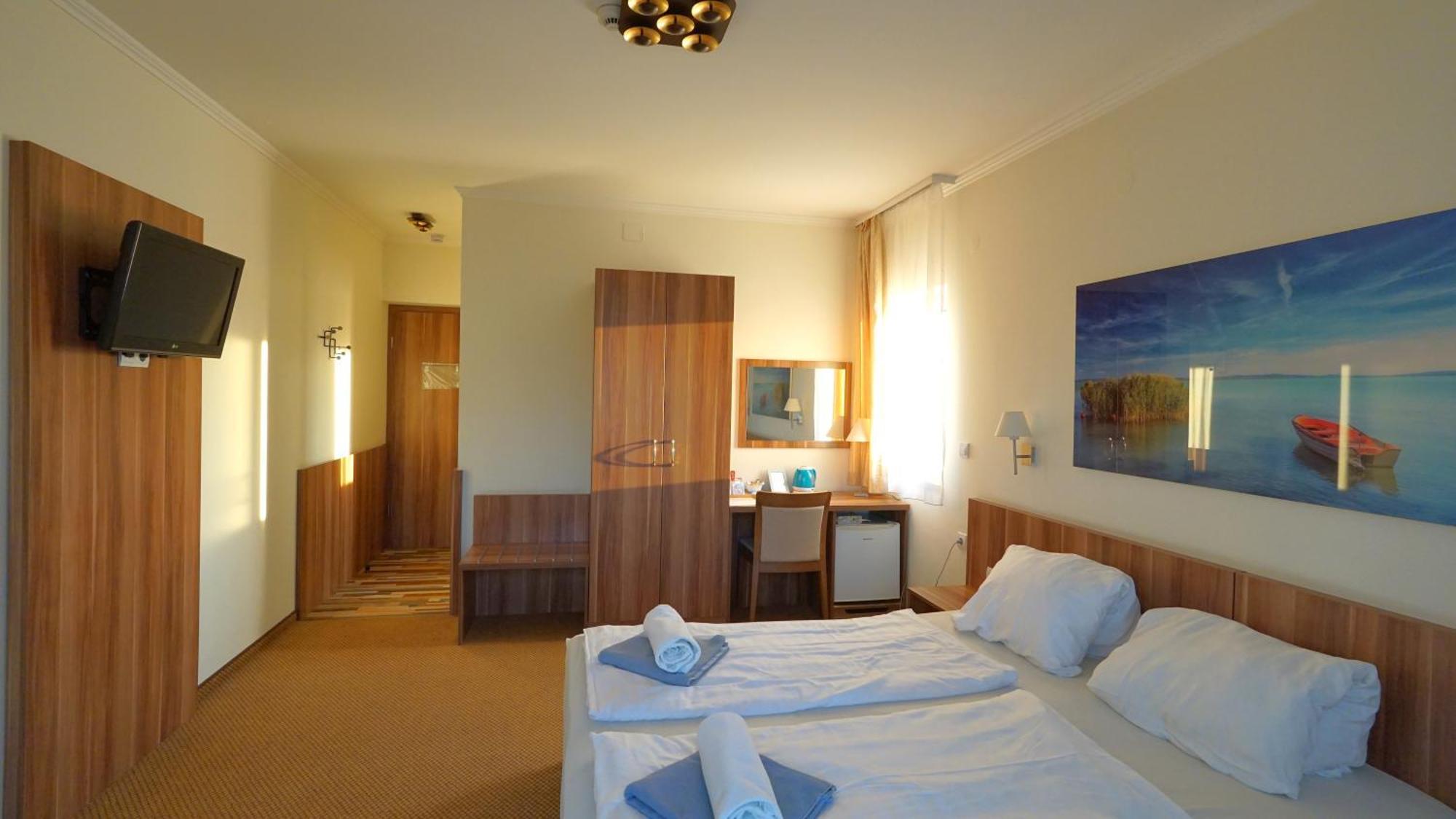 Balaton Colors Beach Hotel Siofok Luaran gambar