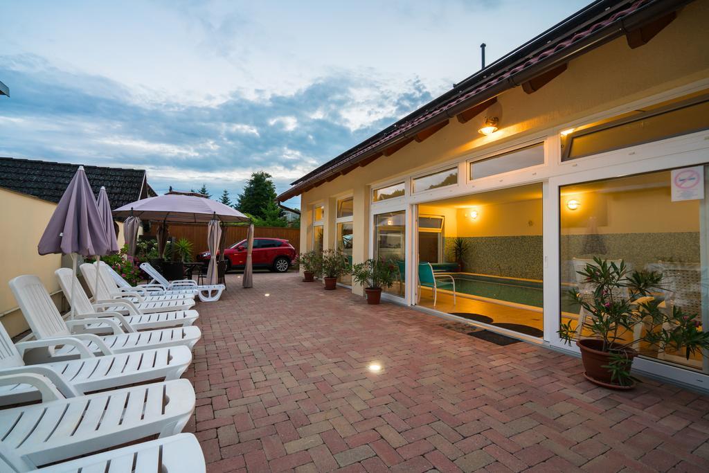 Balaton Colors Beach Hotel Siofok Luaran gambar