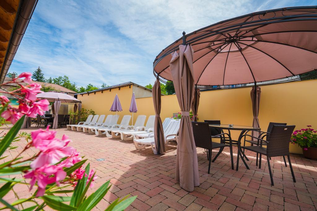 Balaton Colors Beach Hotel Siofok Luaran gambar